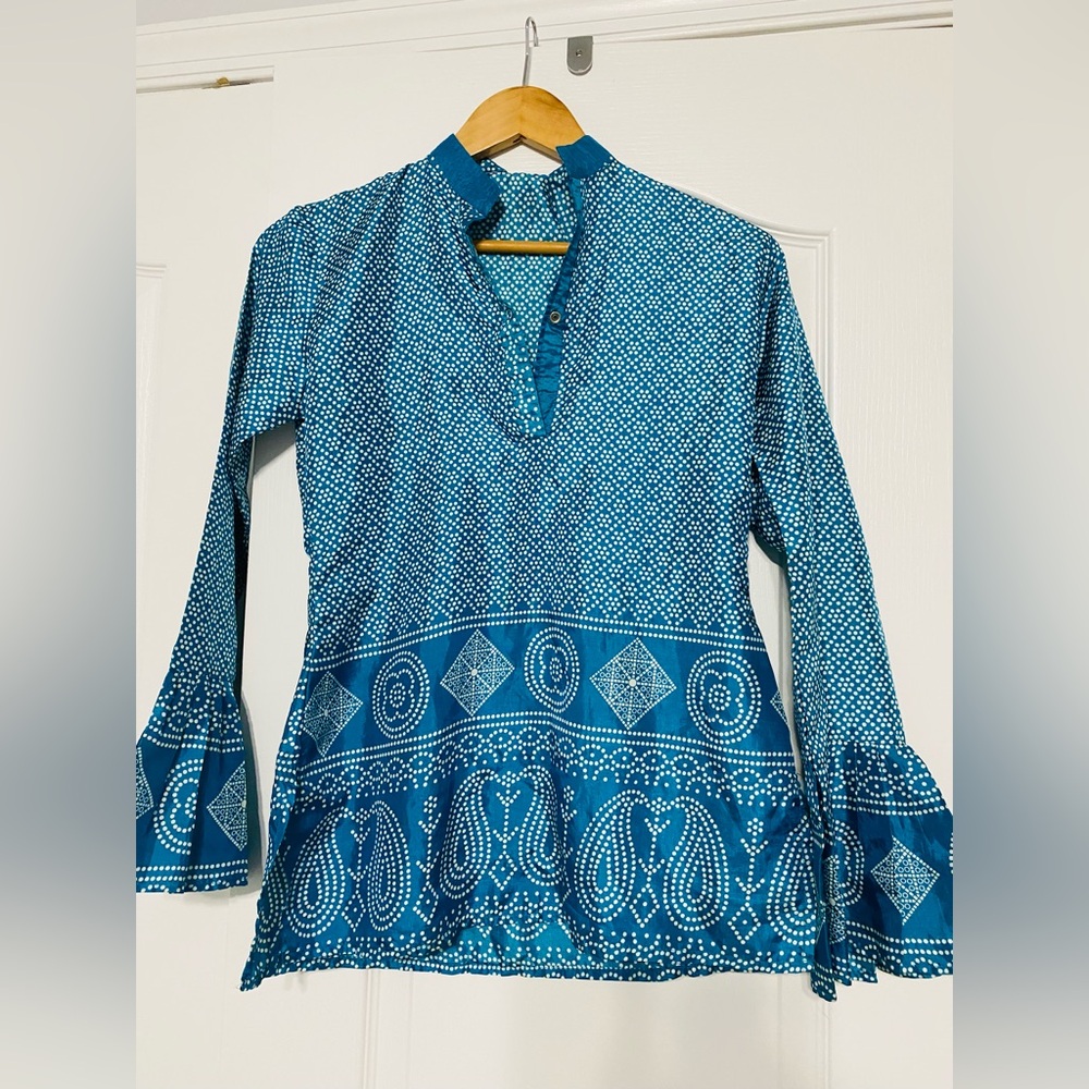 Women's Teal Patterned Tunic Top - Elegant Long Sleeve